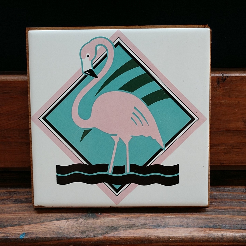 80s flamingo trivet